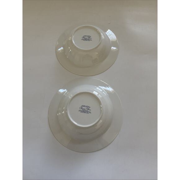 2 Vintage Mikasa Classic Flair Bowls Calla Lily Rimmed Pasta JAPAN Serving 10" - Picture 2 of 10